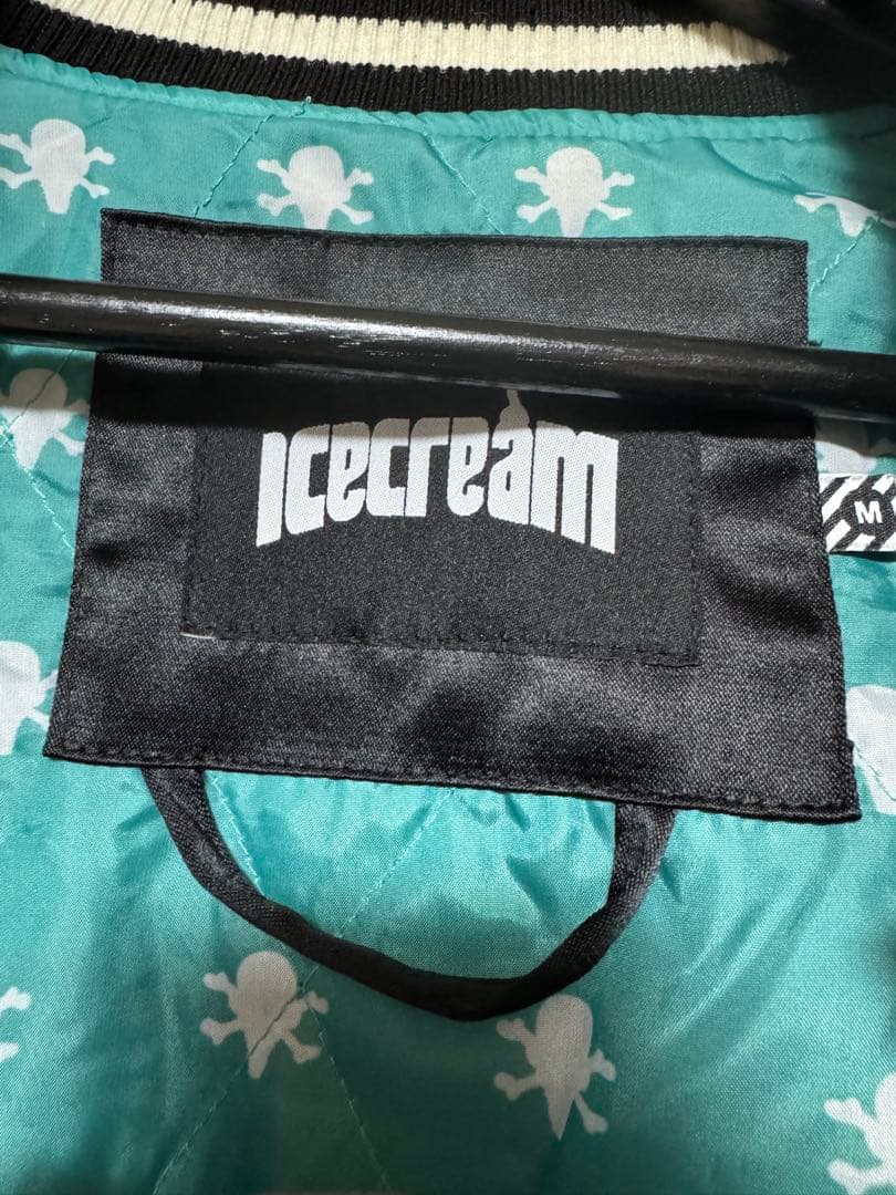 ICECREAM アイスクリーム スタジャン サテンジャケット ジャンパー