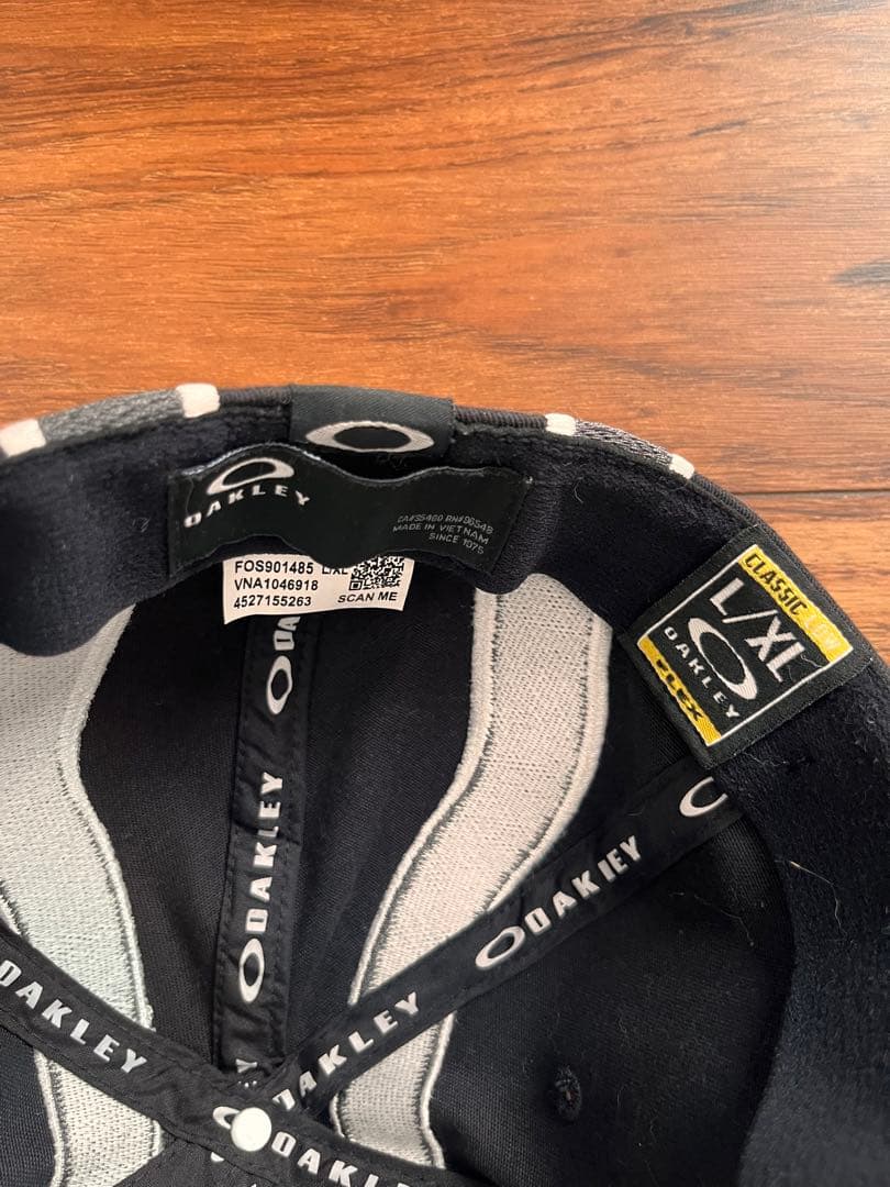 帽子 OAKLEY WAVE CAP BLACKOUT