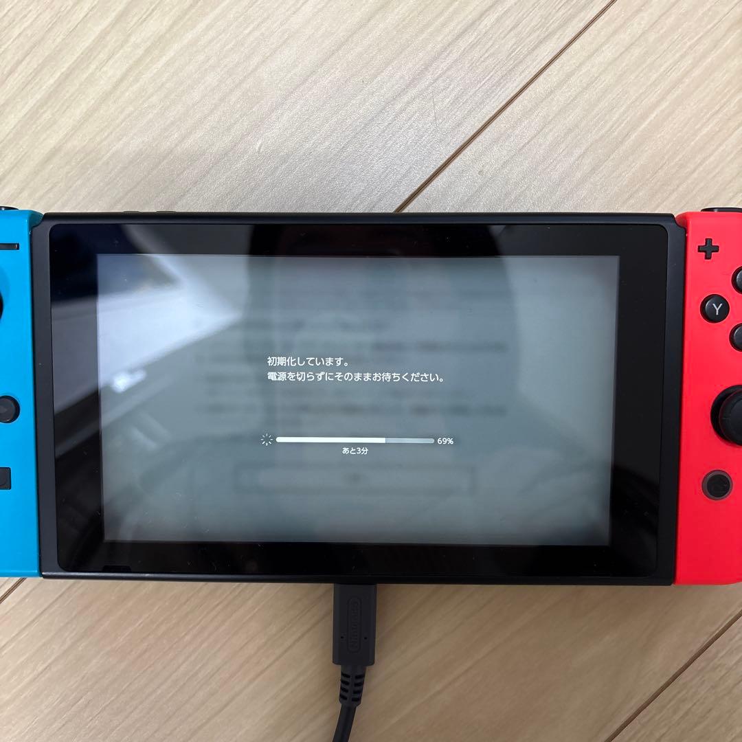 Nintendo Switch (L) ネオンブルー/ (R) ネオンレッド