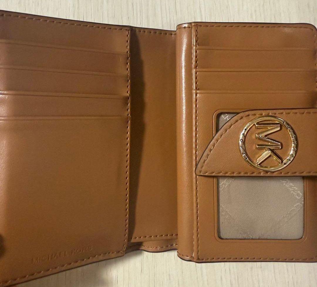 MICHAEL KORS 財布