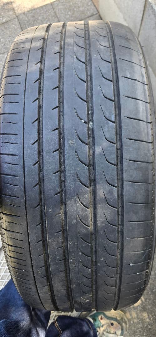 YOKOHAMA　RV02　245/40/R20 21年製2個口発送送料込み①