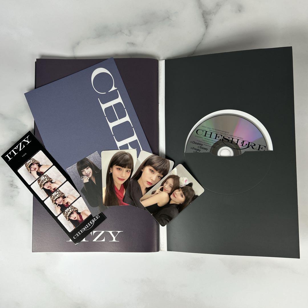 【直筆サイン】 ITZY CHESHIRE C Ver アルバム リア 封入特典