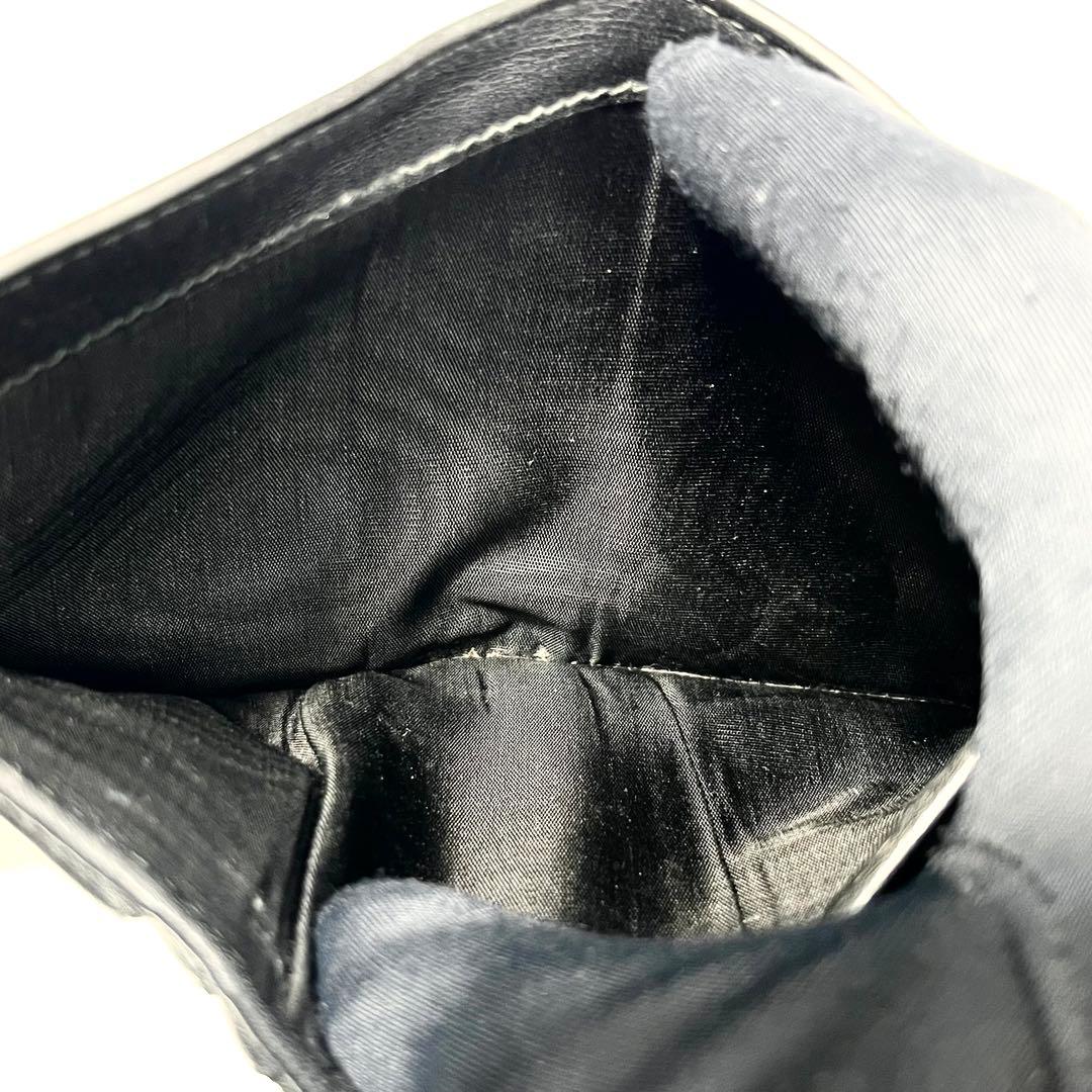 希少✨プラダ 二つ折り財布 リボン ヴィッテロムーブ レザー ロゴ金具 黒
