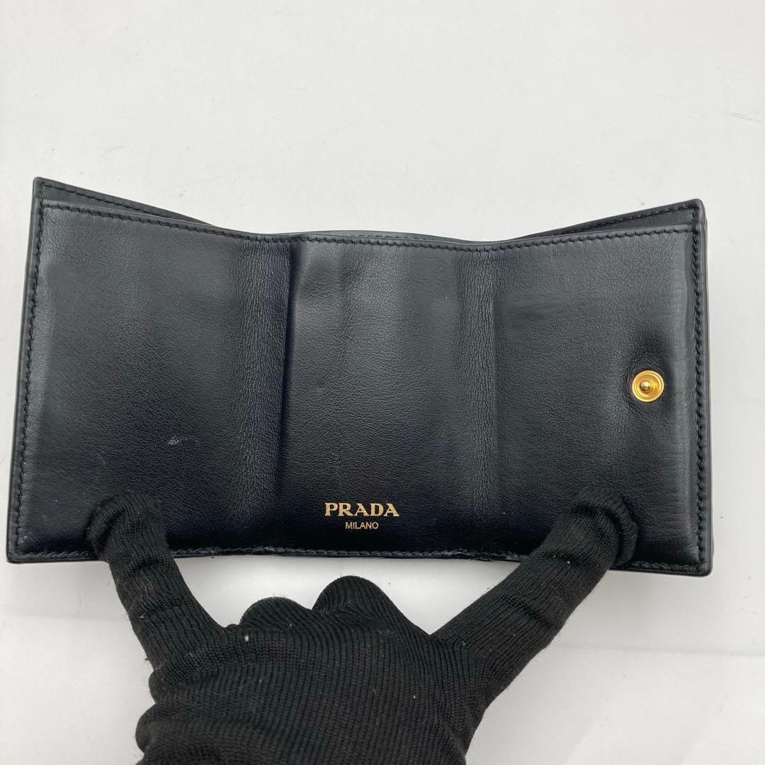 IC搭載 PRADA 三つ折り財布 三角 ロゴ ヴィッテロムーブ レザー