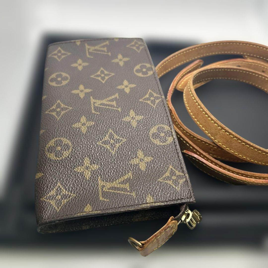 Louis Vuitton モノグラム バケットポーチ&ストラップ紐2本