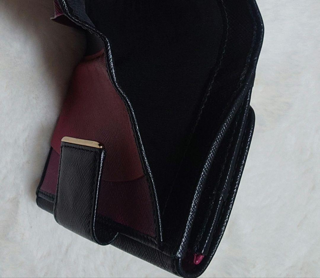 PRADA サフィアーノレザー 二つ折り財布 ブラック ピンク