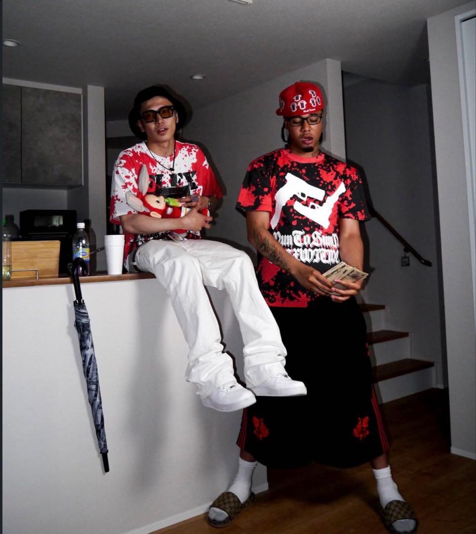 flexwitme fuckmylife 赤パンだけ