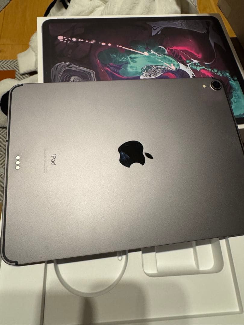 Apple iPad 11インチ スペースグレー 本体