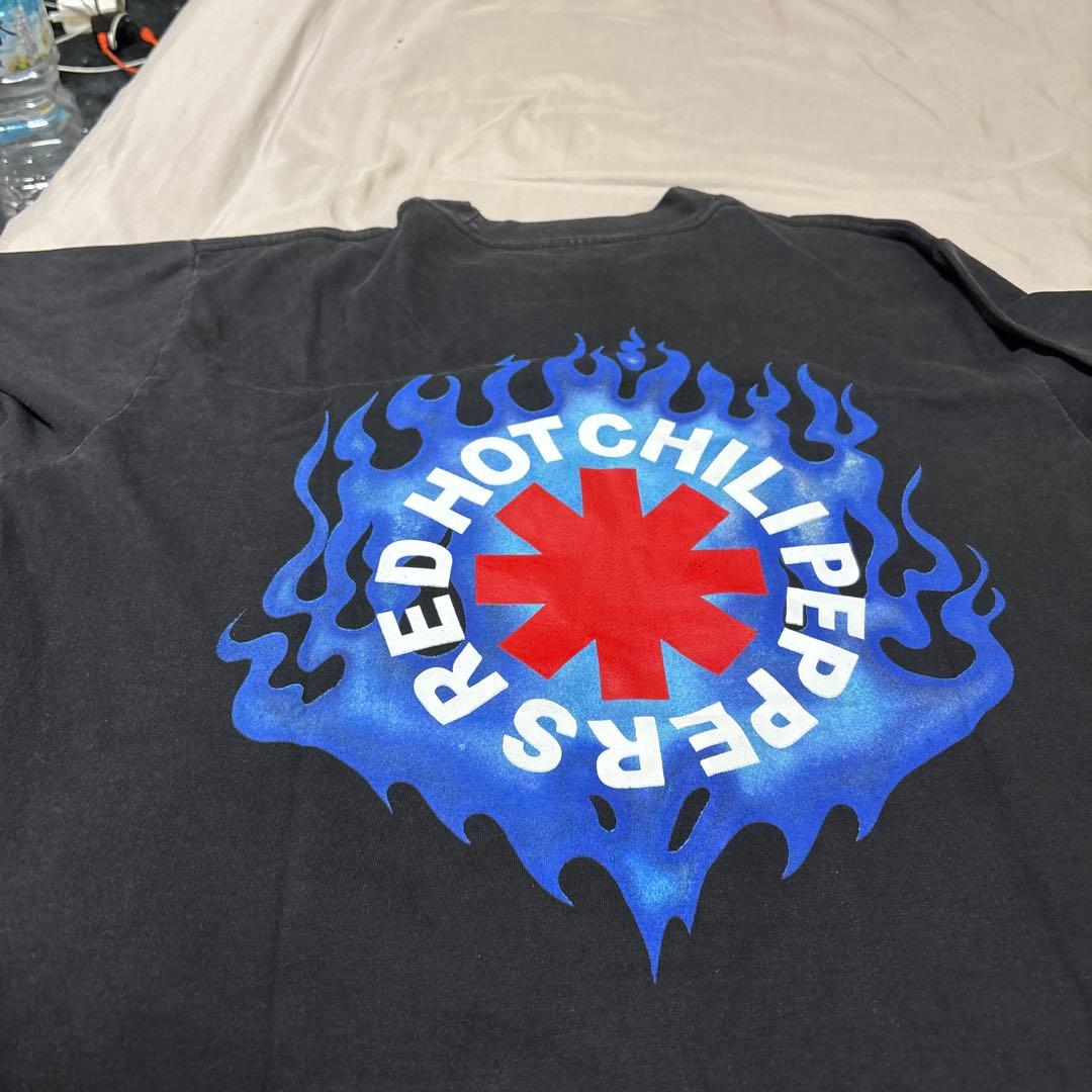 や*と様 RED HOT CHILI PEPPERS Tシャツ