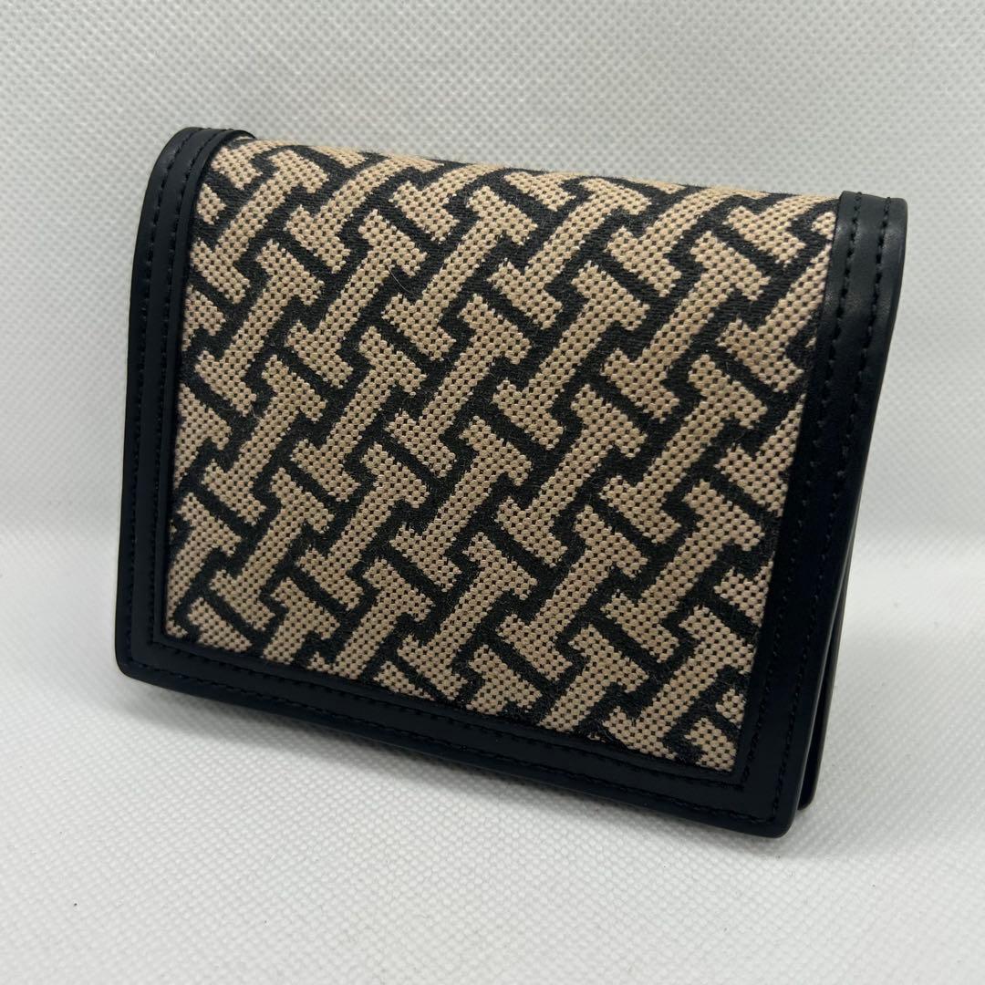 IACUCCI イアクッチ 【モノグランマ 】ミニウォレット 二つ折り財布