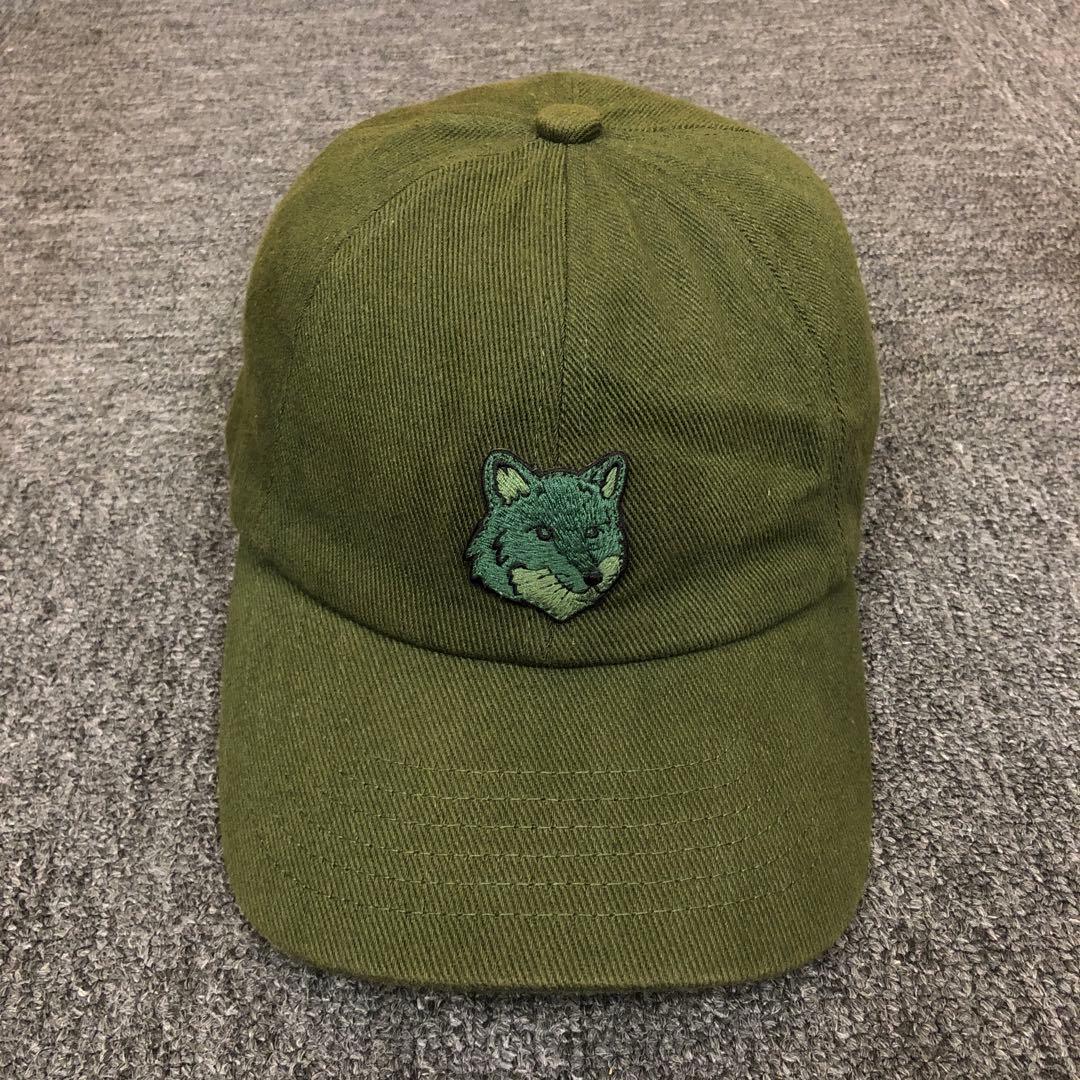 即決 Maison Kitsune メゾンキツネ キャップ 帽子 カーキ