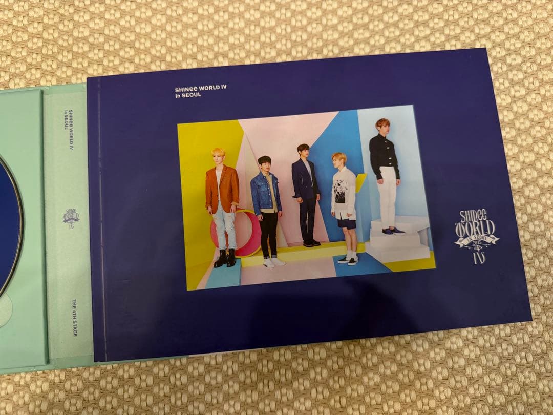 SHINee WORLD IV in SEOUL DVD 2枚組