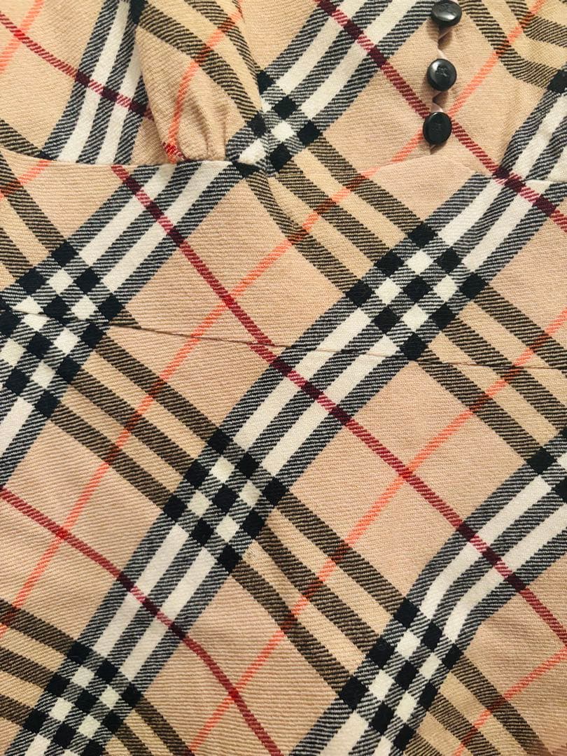 公*o様 BURBERRY 38size ウール　総柄ワンピース　穴あき　ほつれ