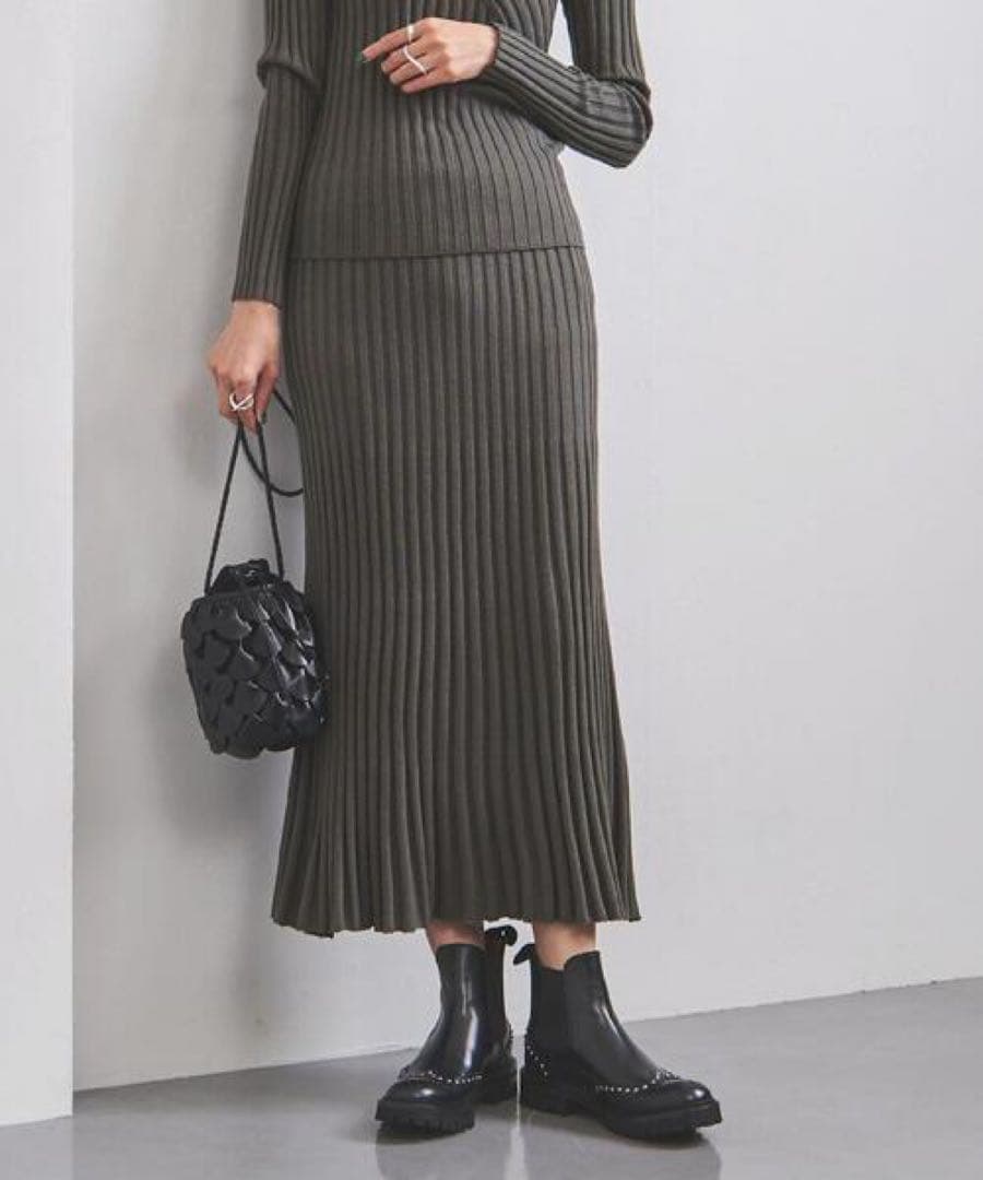 【新品】リブフレアスカート ホワイト UNITED ARROWS ¥18,700