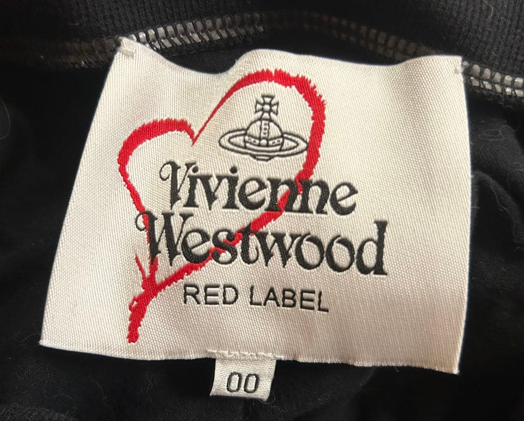 Vivienne Westwood オフショルダーカットソー
