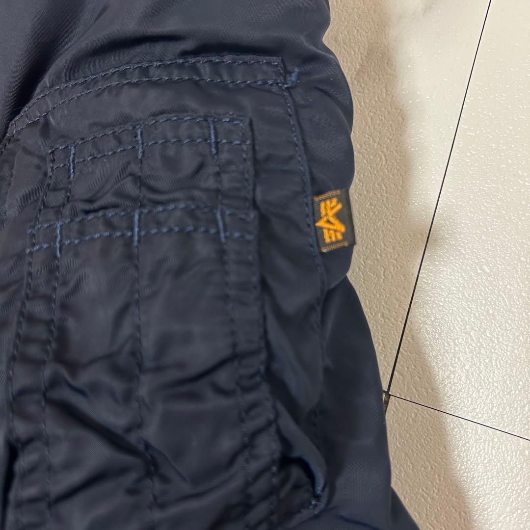 アルファインダストリーズ　リバーシブルフライトジャケット　MA-1 ネイビー刺繍
