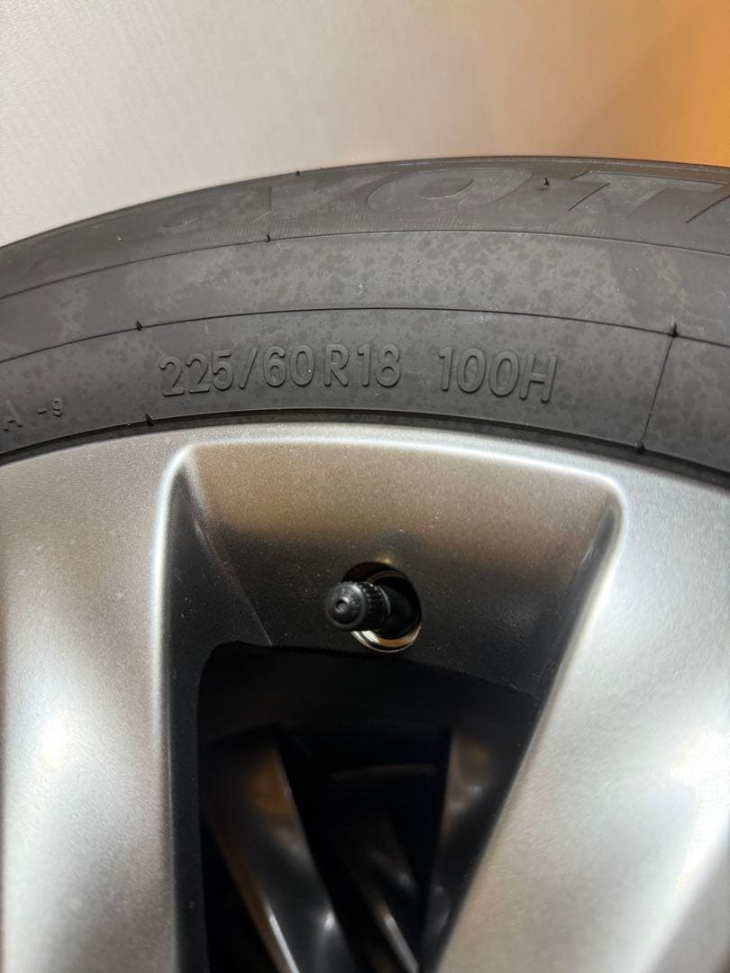 40系アルファード 新車外し純正ホイール タイヤ4本セット 18インチ