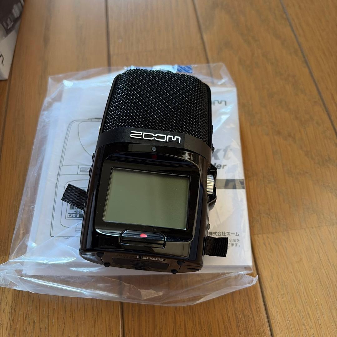 ZOOM H2n ハンディレコーダー