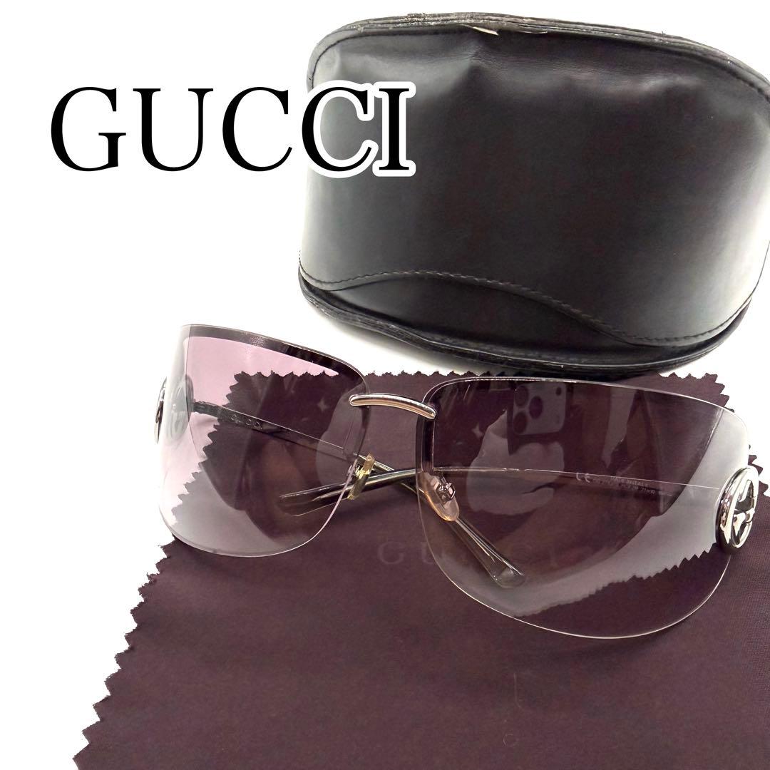 美品　GUCCI オーバーサイズサングラス　GG2782 GGロゴ　ケース付き