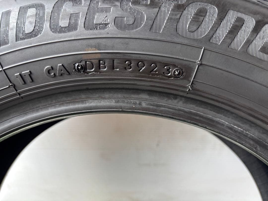 ぶちゃらてぃ 様✅185/60R15 ブリヂストンECOPIA NH200