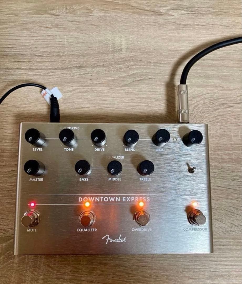 Fender DOWNTOWN EXPRESS ベースエフェクター