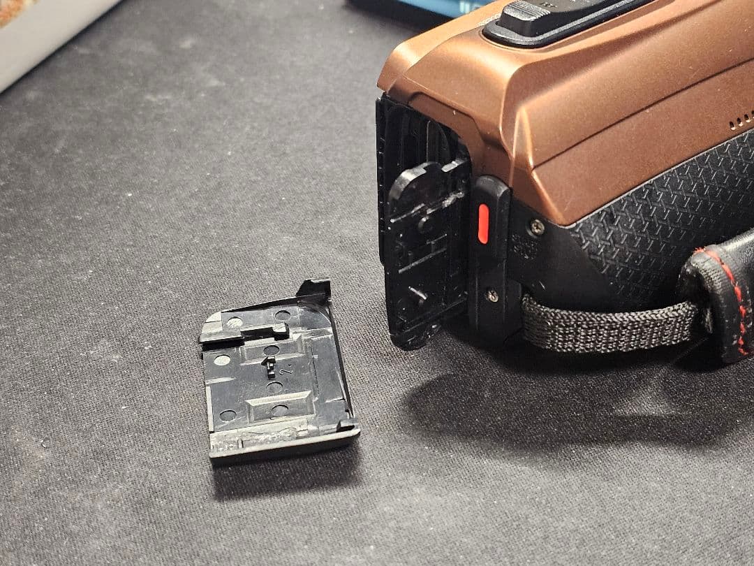 Victor JVC GZ-F100-T 2014年製 ビデオカメラ 付属品