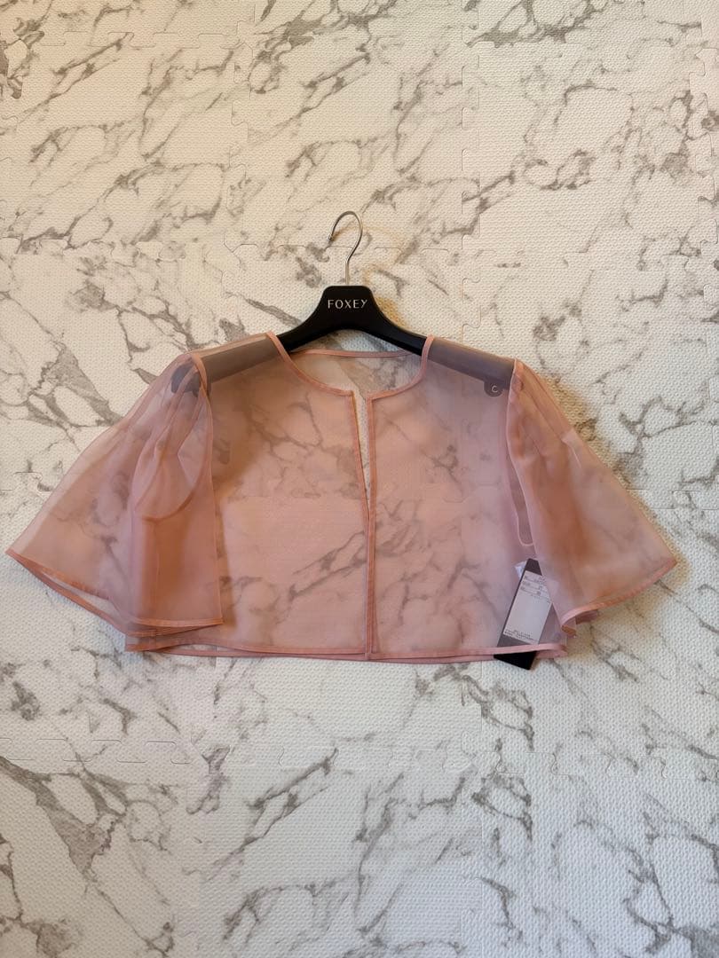 月末SALE❣️FOXEYフォクシー シアーボレロBOTTICELLI