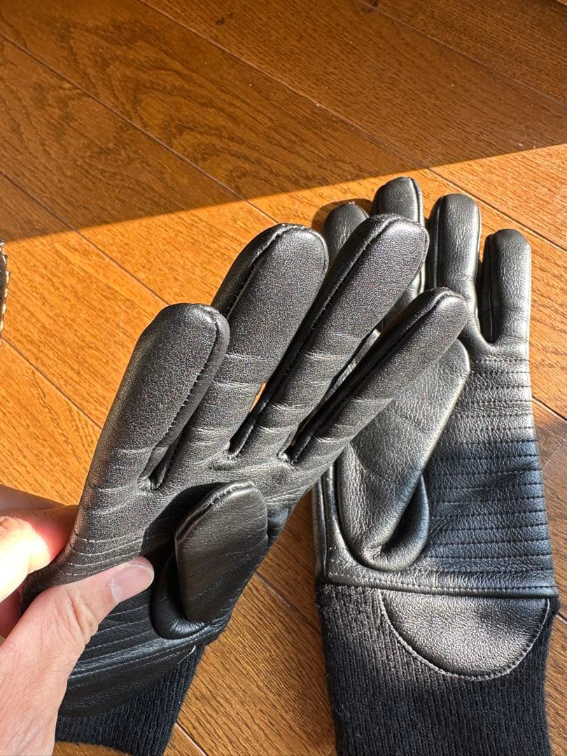 美品 WTAPS GLOVE LEATHER COW グローブ レザー ブラック