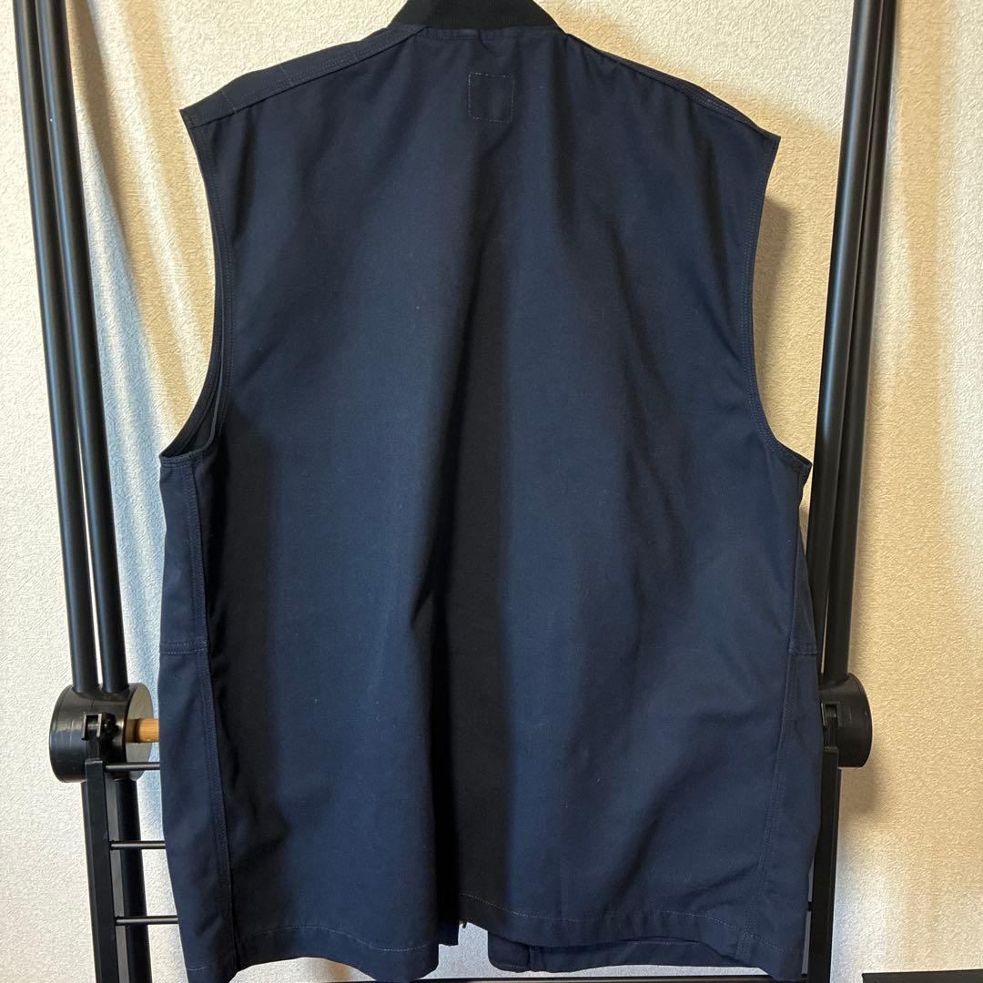 Carhartt ネイビー ベスト