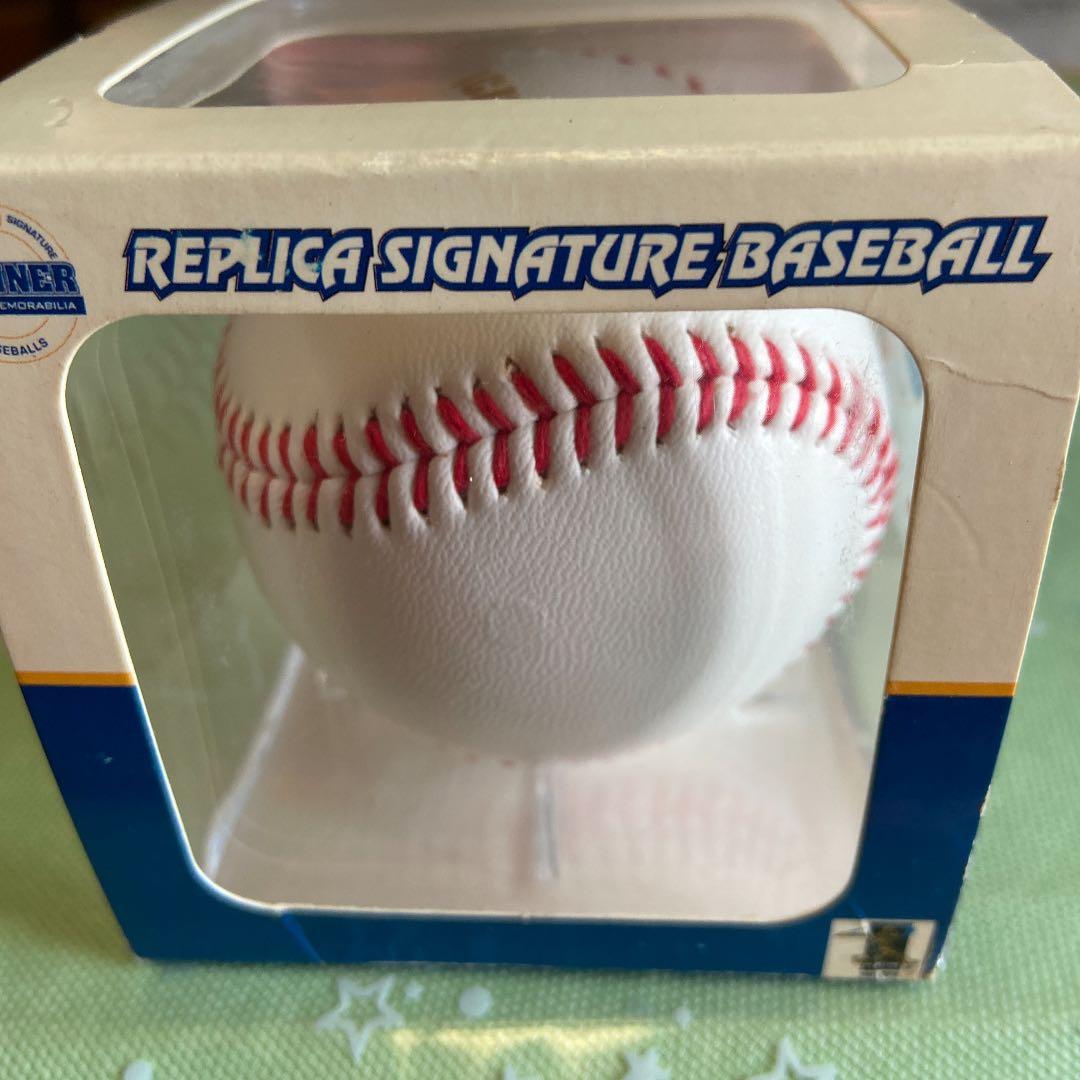 イチローサインボール　レプリカサインボール