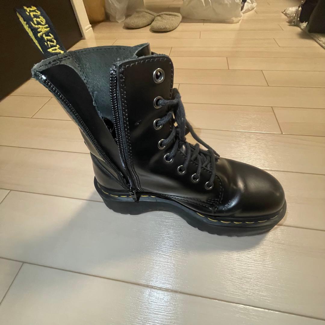 Dr. Martensブーツ