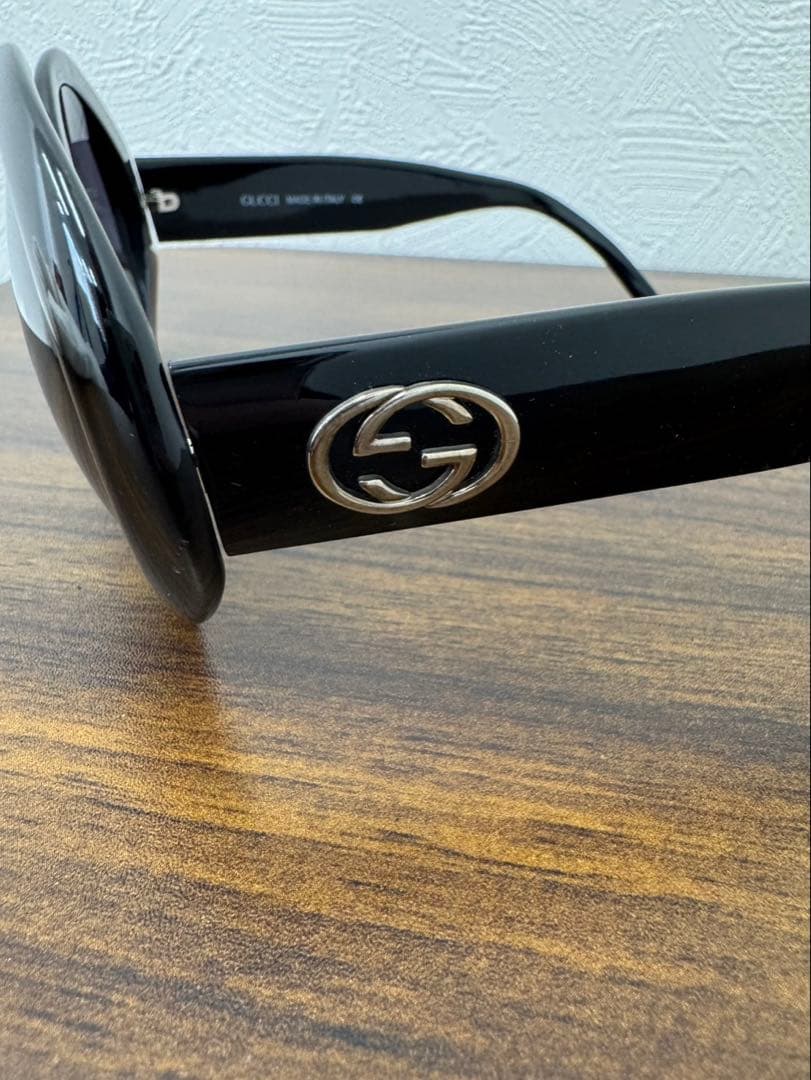 GUCCI オールド サングラス GG2401 インターロッキング