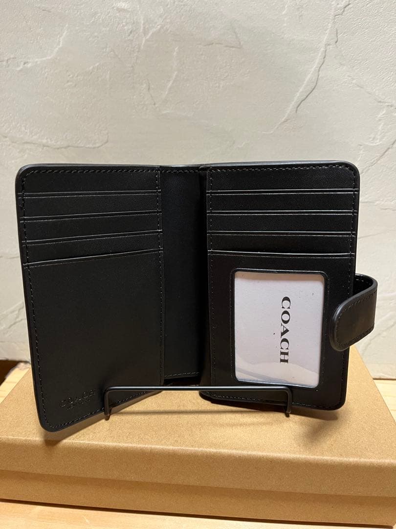 ✨️新品未使用✨️COACH 折り財布 ブラック シグネチャー