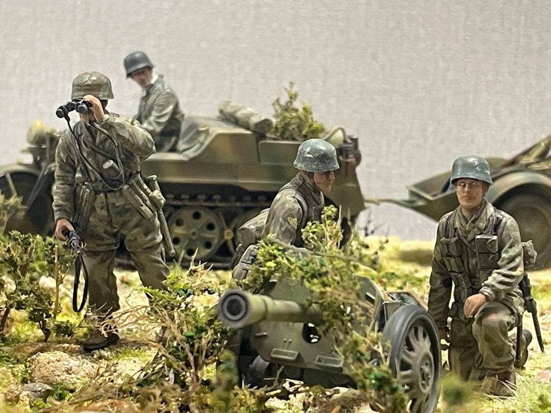 戦車ジオラマ　1/35 ドイツ88ミリロケット砲とケッテンクラート