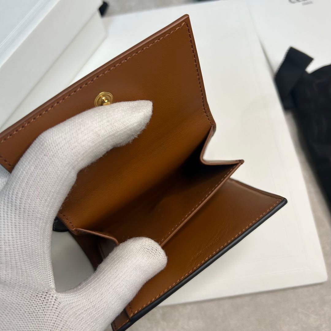 極美品✨CELINEトリオンフ 三つ折り財布 ゴールド金具 箱、保存袋付