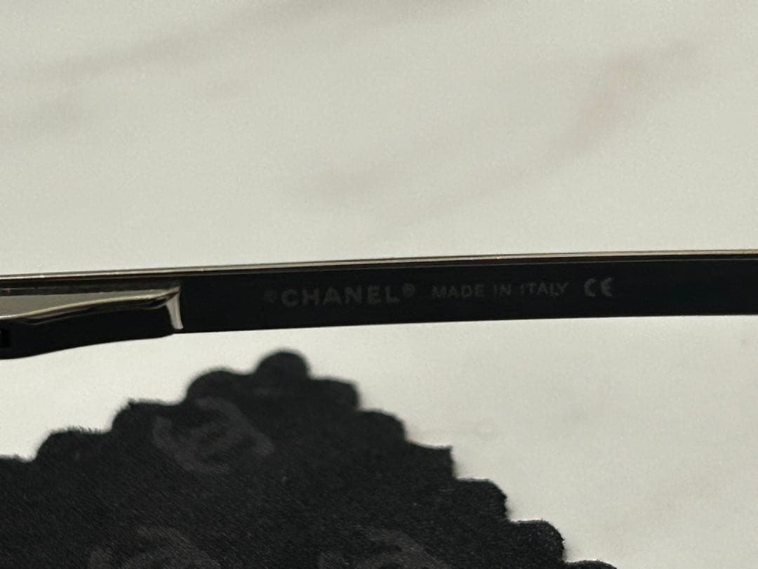 【新品同様】CHANEL シャネル サングラス ココマーク ラインストーン