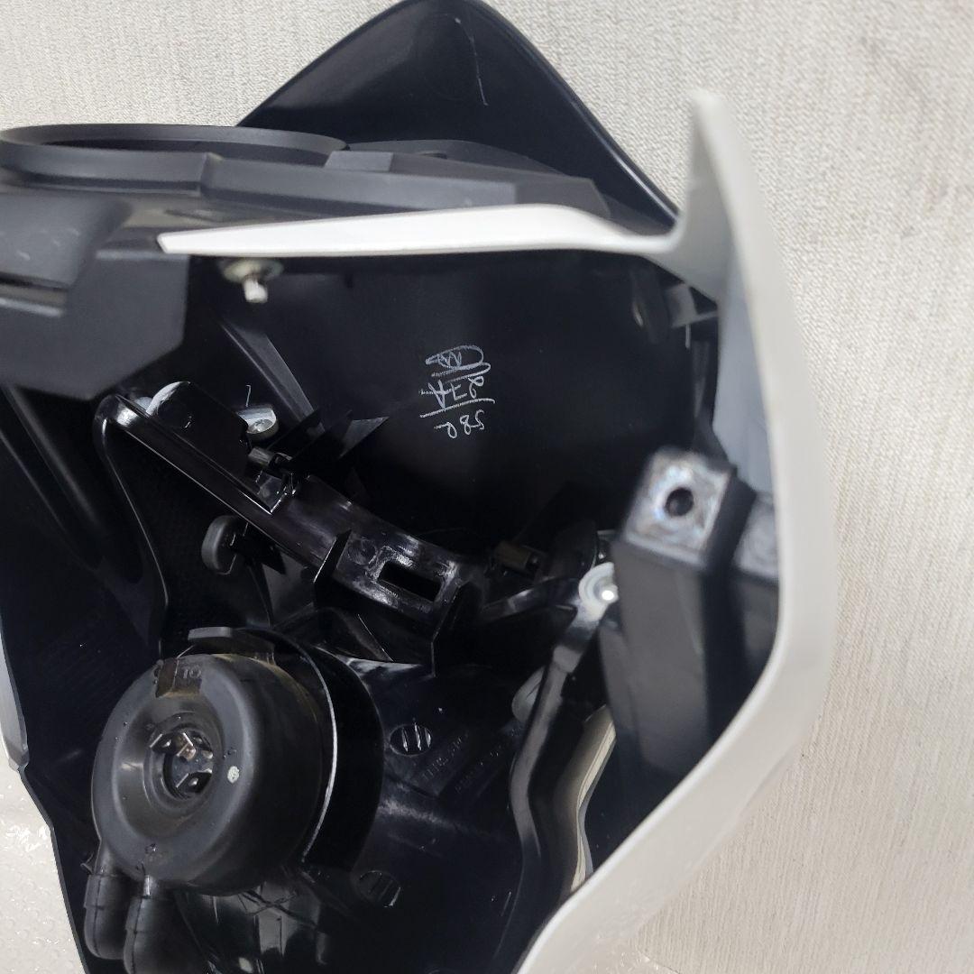 HONDA　NC700？　NC750？　ヘッドライトカウル　ジャンク