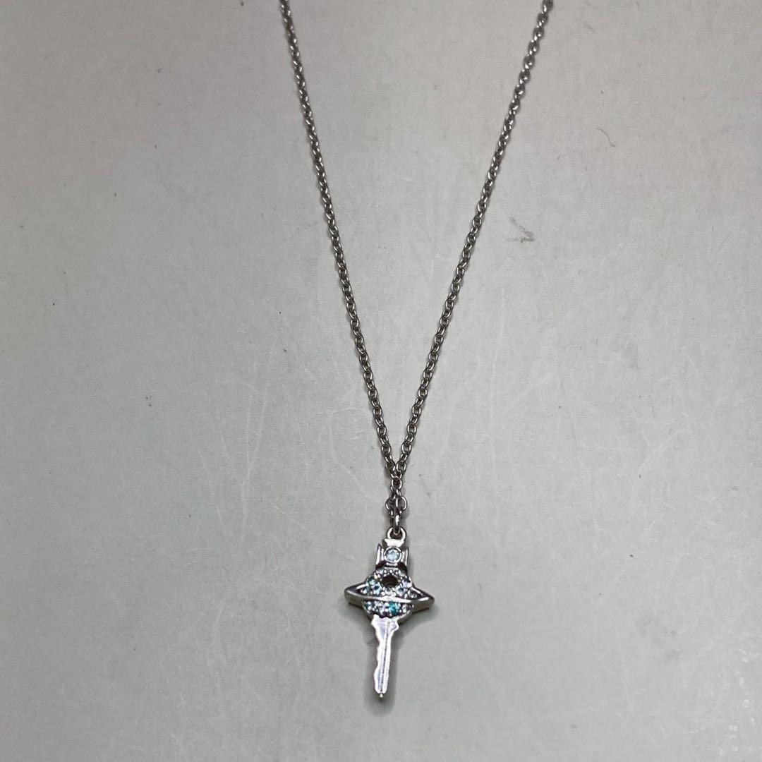 Vivienne Westwood ネックレス オーブ　ストーン　鍵　シルバー
