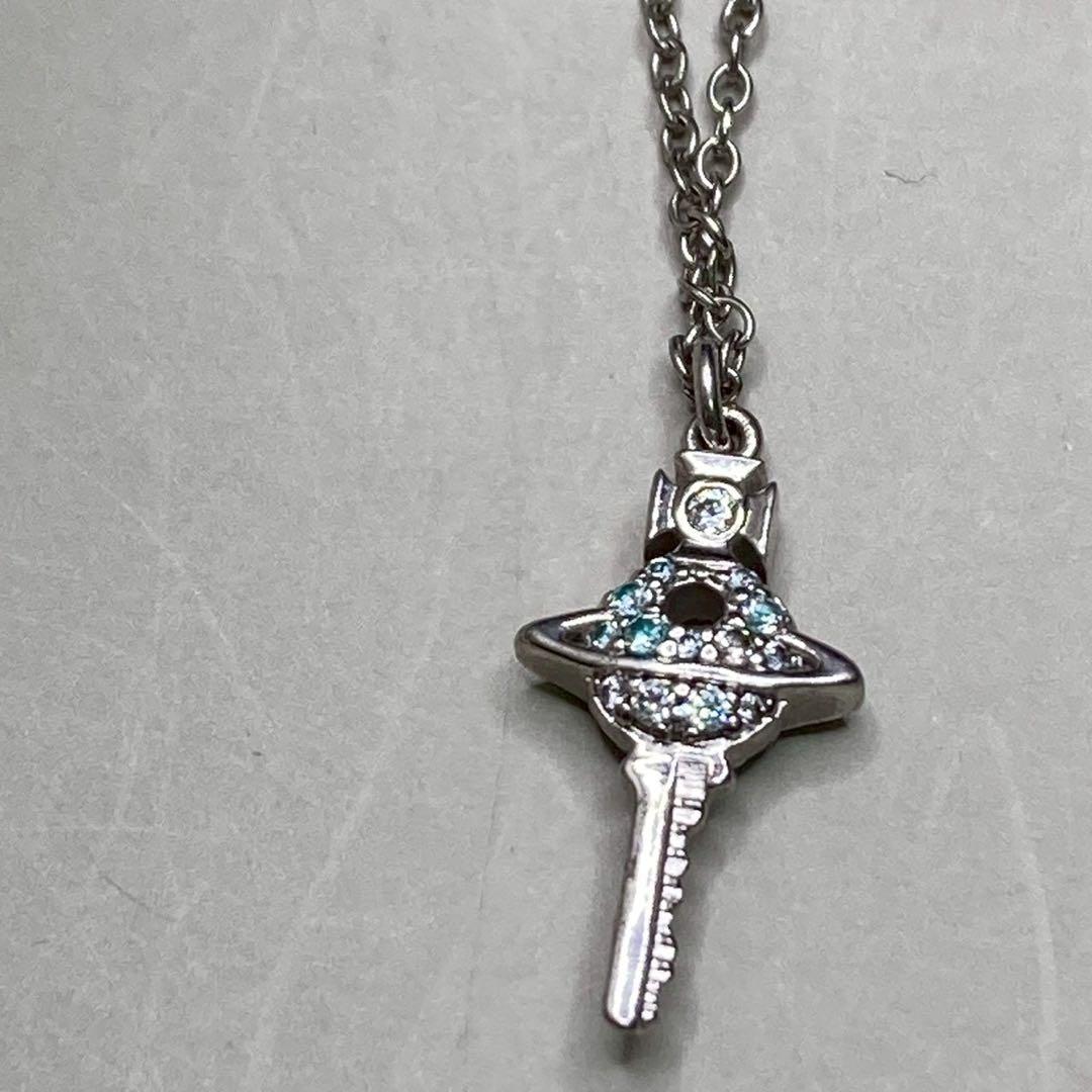 Vivienne Westwood ネックレス オーブ　ストーン　鍵　シルバー