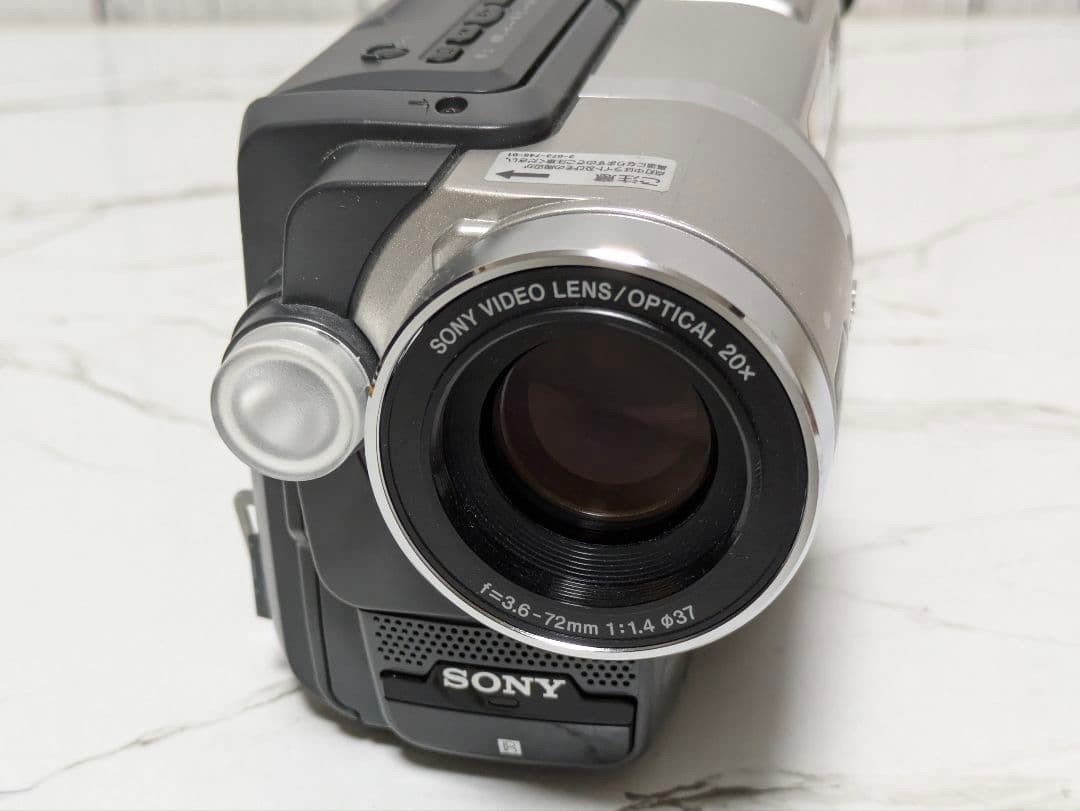② SONY　CCD-TRV96　Hi8　8mm対応