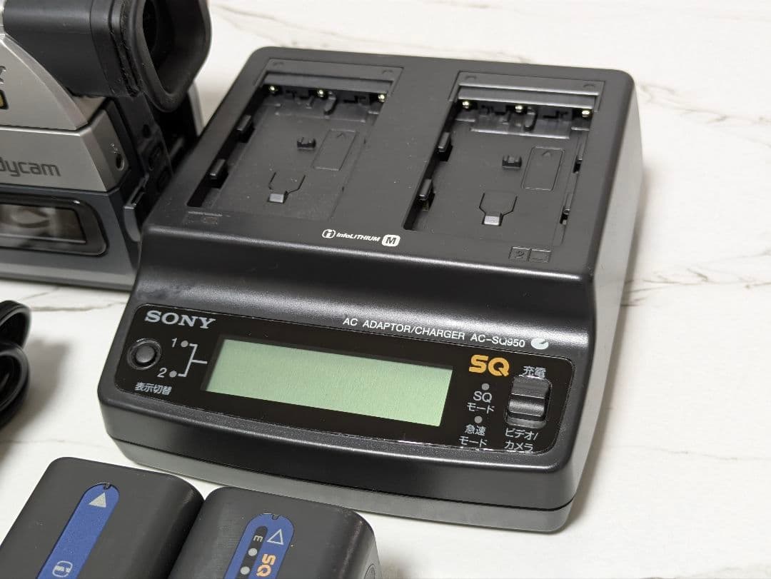 ② SONY　CCD-TRV96　Hi8　8mm対応