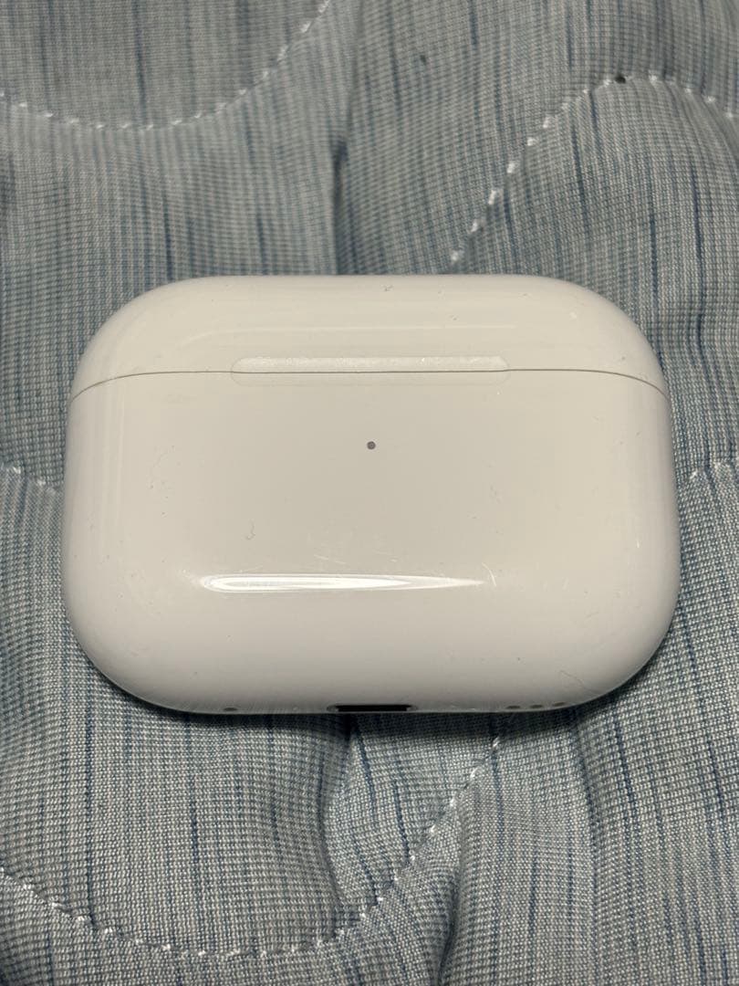 Apple AirPods Pro 第二世代　Lightning