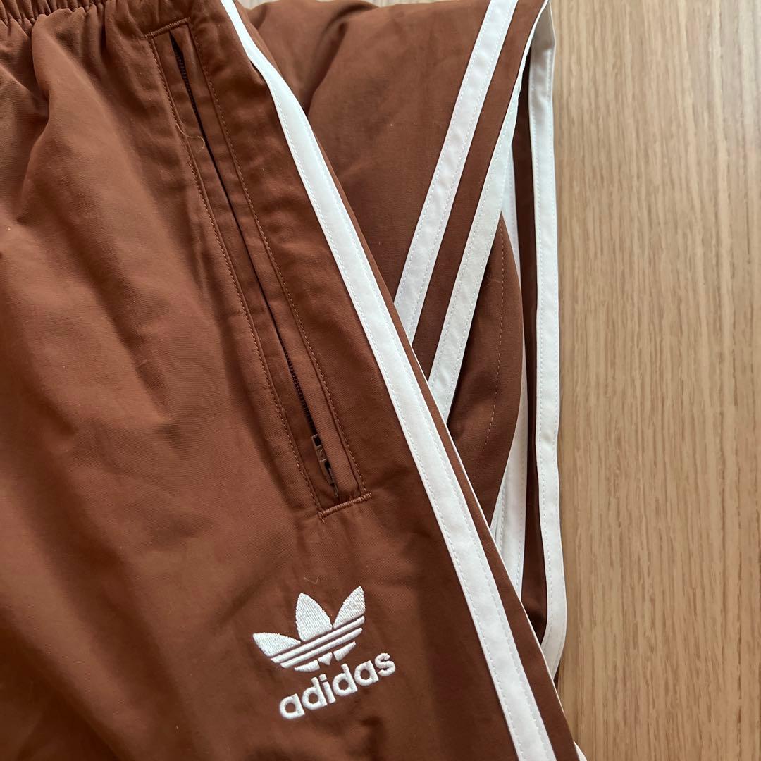 adidas アディカラー ウーブン ファイヤーバードトラックパンツLサイズ