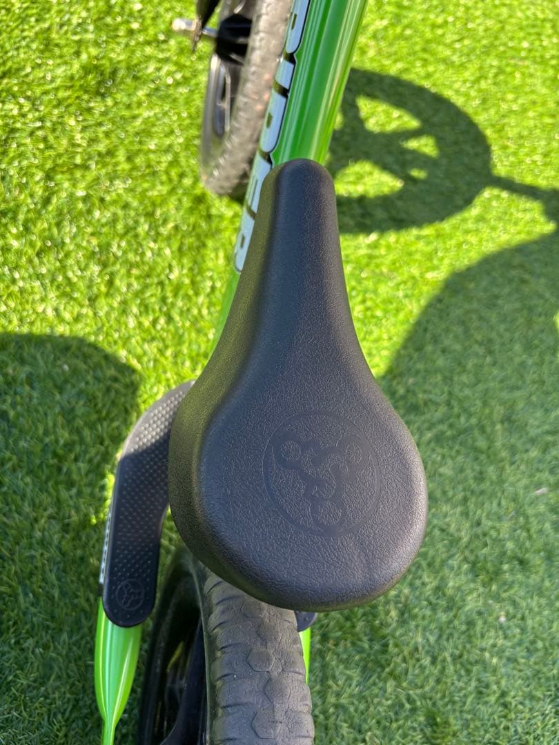★STRIDER SPORT バランスバイク 12インチ グリーン