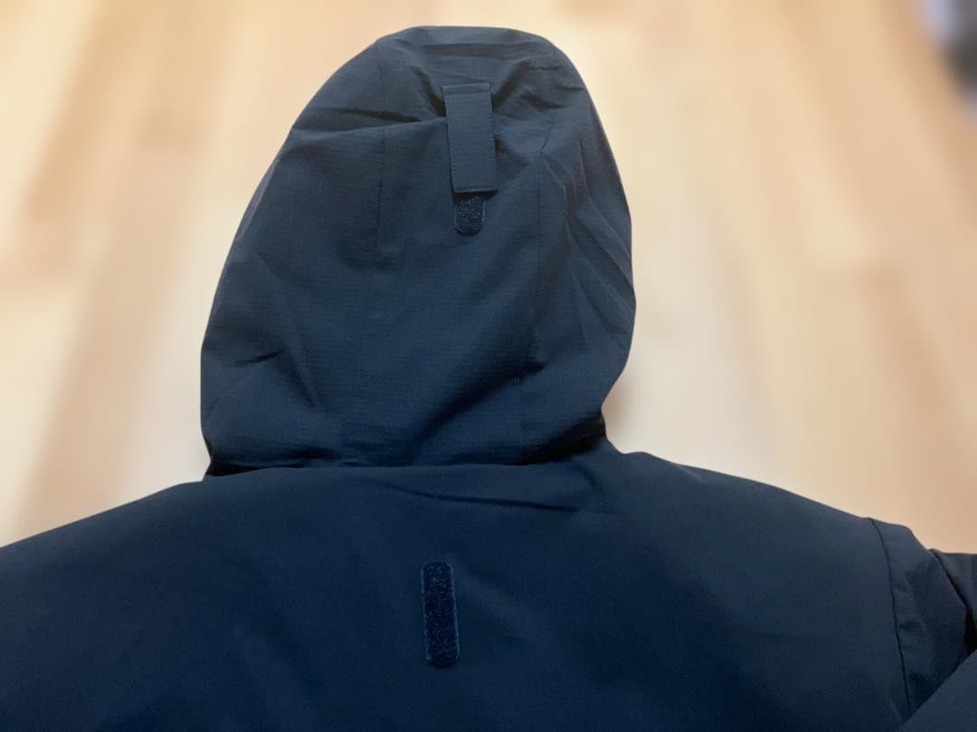ニューバランス 中綿ジャケット PADDED FULL ZIP HOODIE