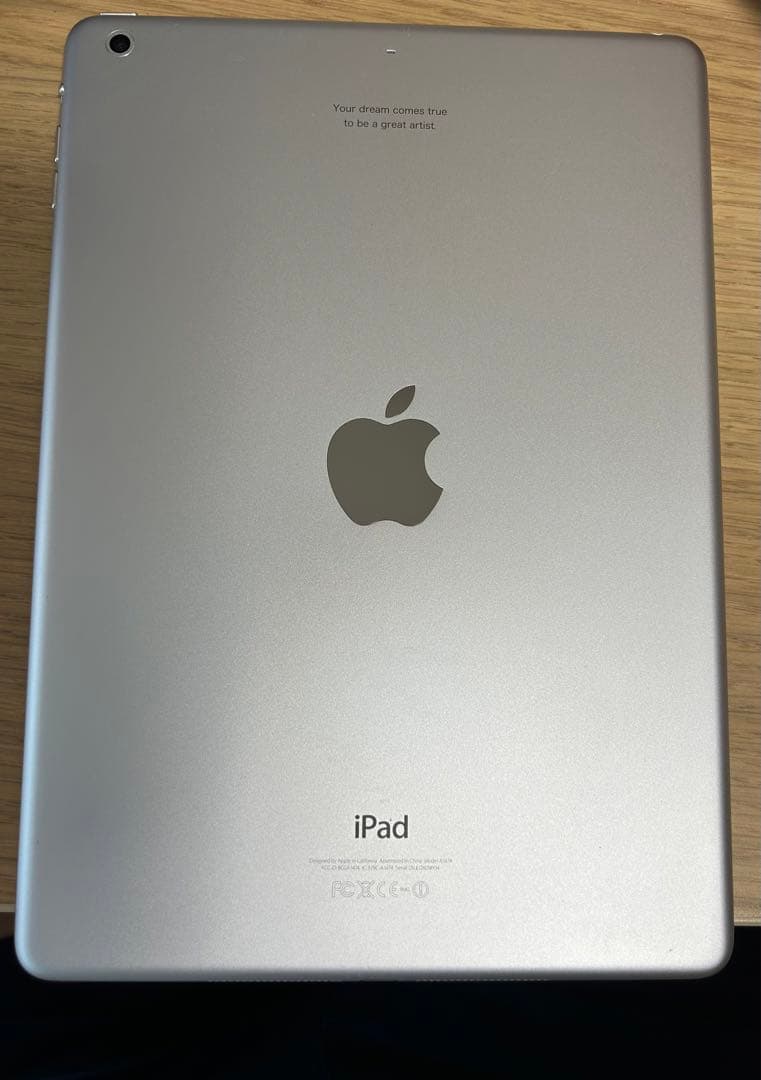 iPad Air Wi-Fiモデル 16GB MD788J/A [シルバー]美品