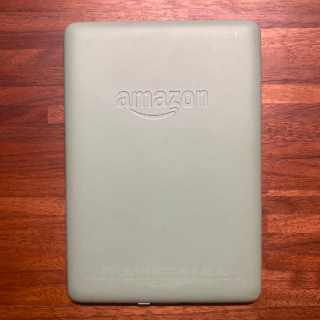 Kindle Paperwhite 10世代 広告あり 32GB 専用カバー付き