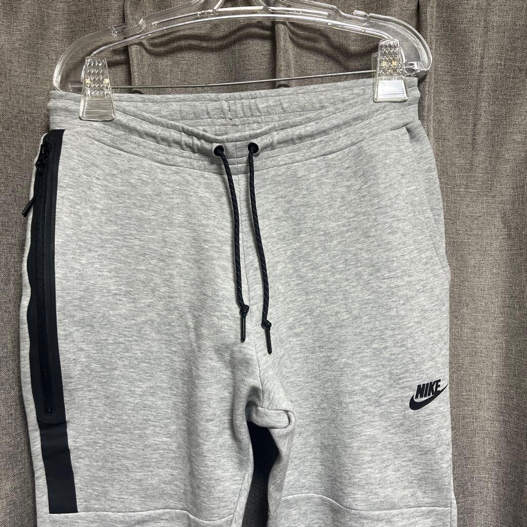 NIKE テックフリースパンツ　グレー　サイズＬ