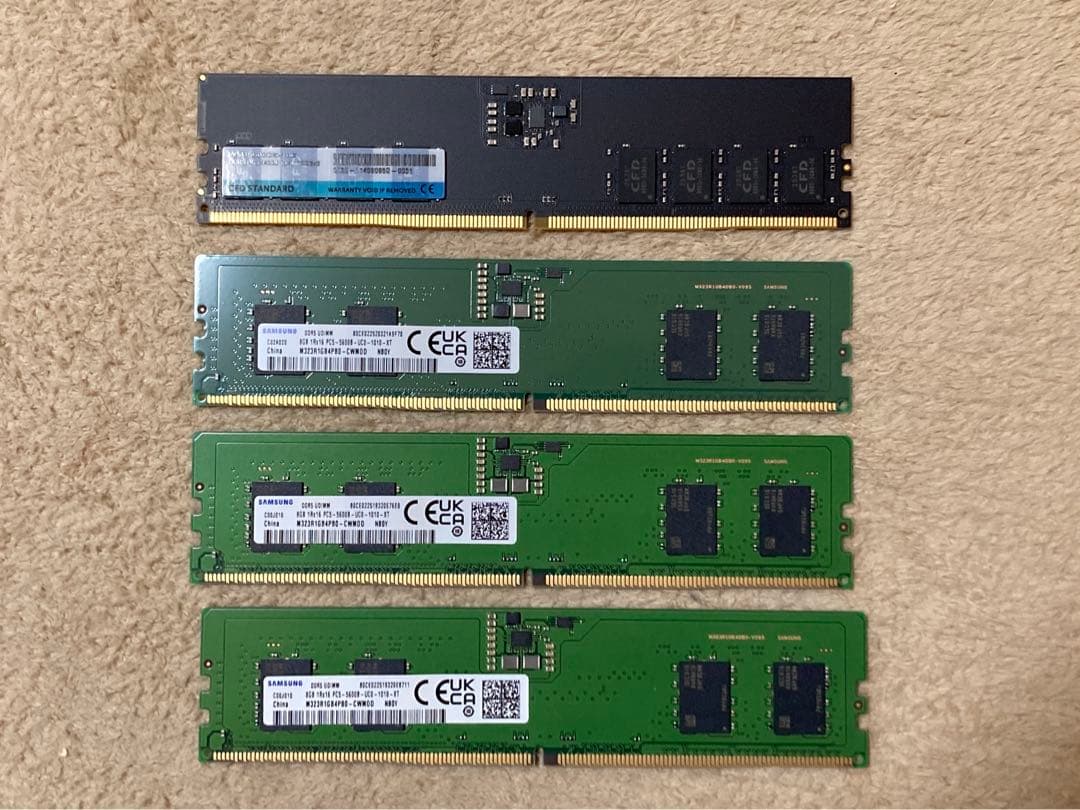 【ほぼ新品】デスクトップパソコン用DDR5 PC5-44800 16GB 8GB