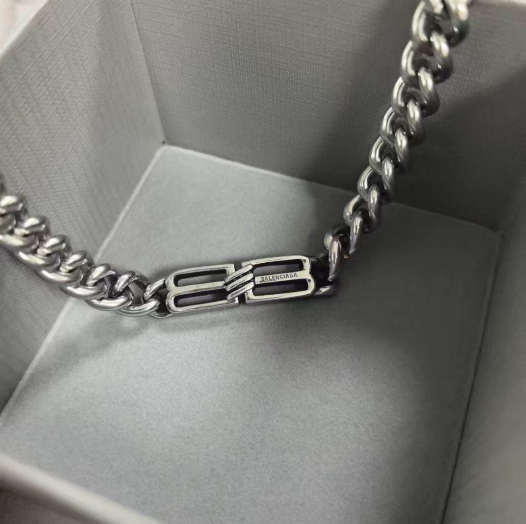 BALENCIAGA 新品同様 シルバーチェーンネックレス